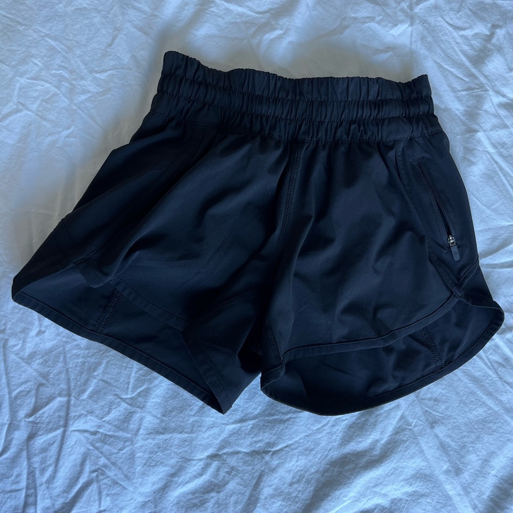 Lululemon Shorts Size 4 Black